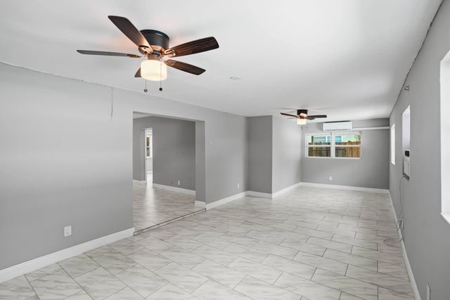 4 of 14 - 1751 Lauderdale Manor Drive, Fort Lauderdale, FL
