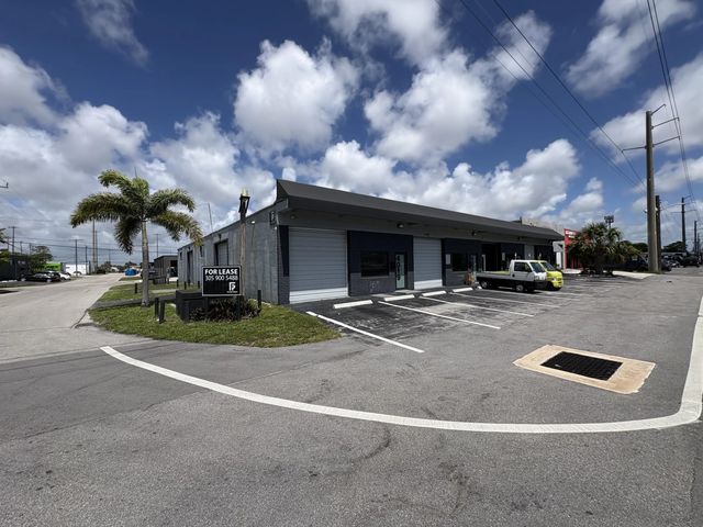 2 of 5 - 4019 Ne 6th Avenue, Fort Lauderdale, FL