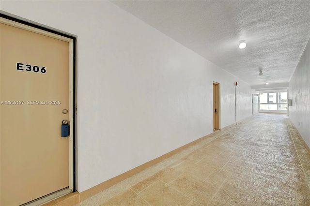 4 of 26 - 3020 Ne 16th Avenue #306, Oakland Park, FL