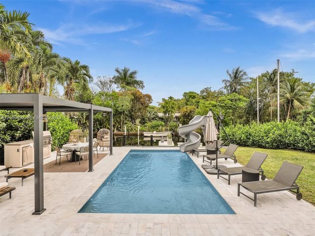 2 of 20 - 2448 Okeechobee Lane, Fort Lauderdale, FL