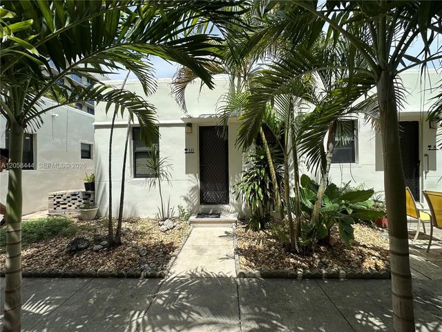 3 of 32 - 323 Fillmore Street #10, Hollywood, FL