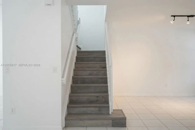 4 of 27 - 16654 Sw 83rd Lane, Miami, FL