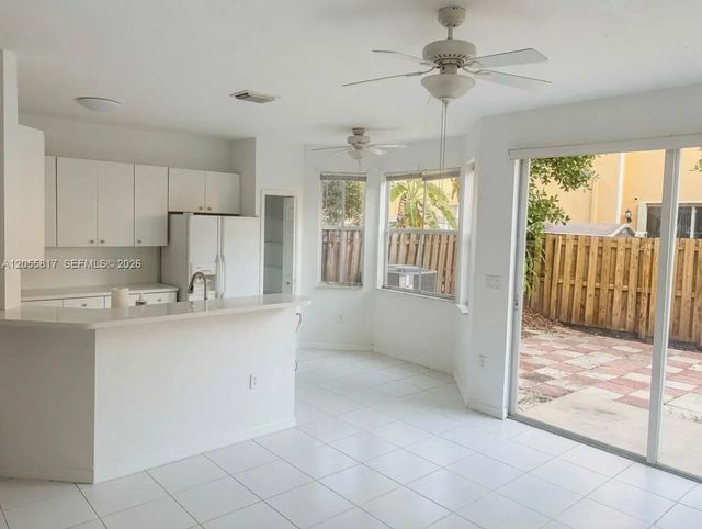 5 of 27 - 16654 Sw 83rd Lane, Miami, FL