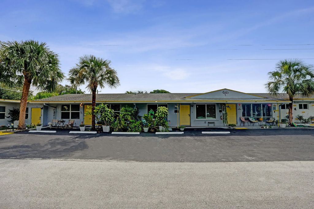 2500 Nw 3rd Avenue #1-4, Wilton Manors