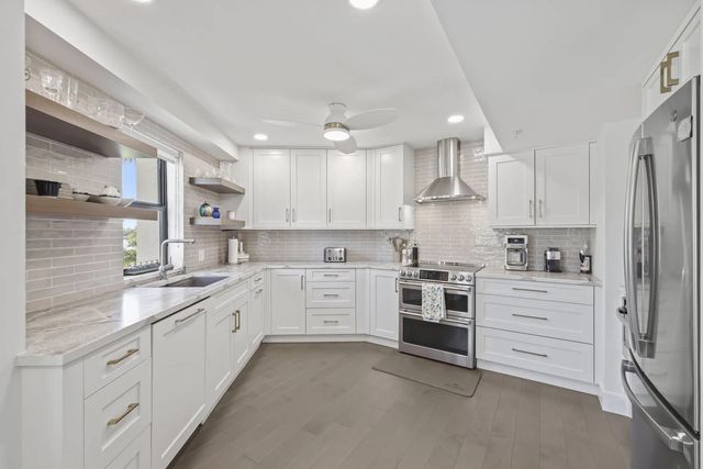 3 of 51 - 19800 N Sandpointe Bay N Drive N #201, Tequesta, FL