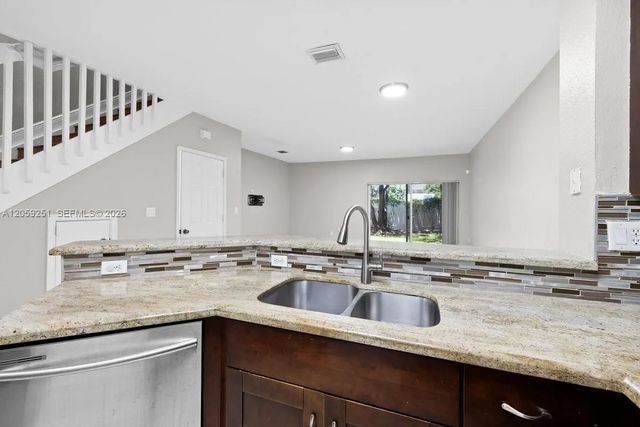 5 of 27 - 7929 Tuscany Drive, Tamarac, FL