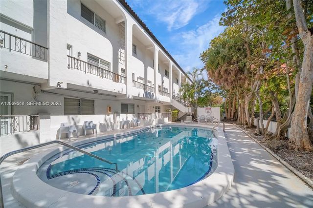 5 of 5 - 338 Majorca Avenue #207, Coral Gables, FL