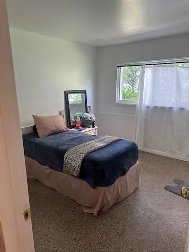 5 of 8 - 1571 4th Court, Vero Beach, FL
