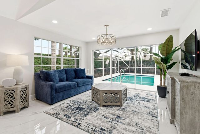 4 of 32 - 198 Brier Circle, Jupiter, FL