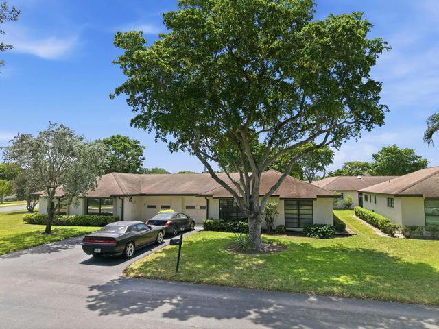 10325 Equestrian Drive #b, Boynton Beach