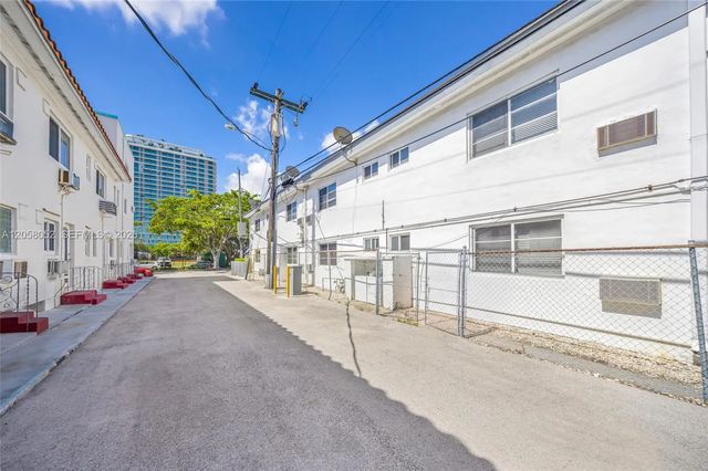 4 of 24 - 535 73rd Street #1-8, Miami Beach, FL