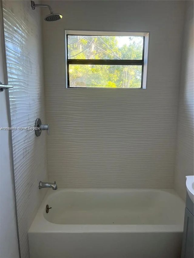 4 of 19 - 2126 Arthur Street, Hollywood, FL