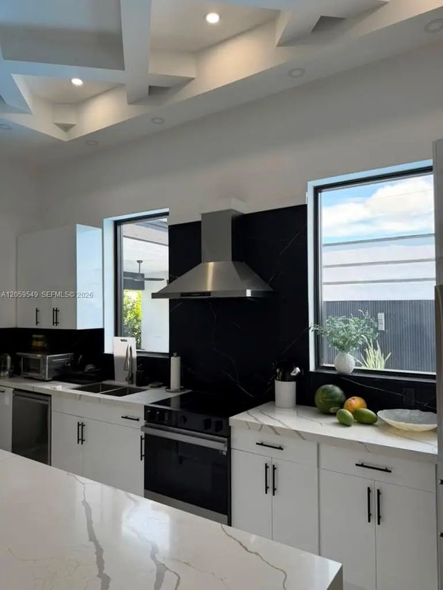 4 of 15 - 224 Sw 12th Street, Dania Beach, FL