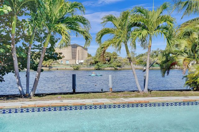 3 of 41 - 1325 Middle River Drive, Fort Lauderdale, FL