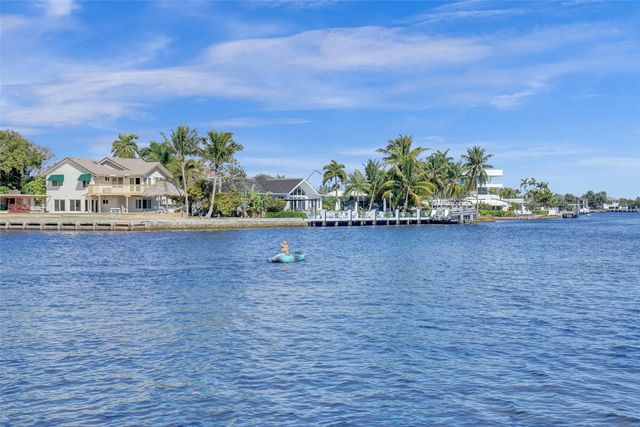 4 of 41 - 1325 Middle River Drive, Fort Lauderdale, FL