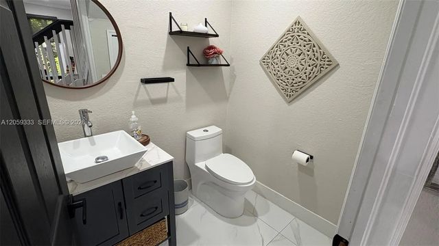 5 of 13 - 11623 Nw 78th Street, Doral, FL