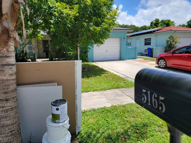 3 of 40 - 5165 Sw 10th Court, Margate, FL