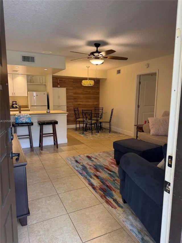 3 of 12 - 4701 E Lucerne Lakes Boulevard E #104, Lake Worth, FL