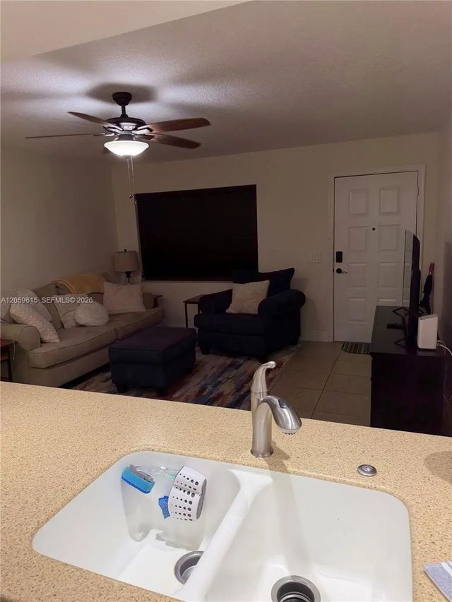 5 of 12 - 4701 E Lucerne Lakes Boulevard E #104, Lake Worth, FL