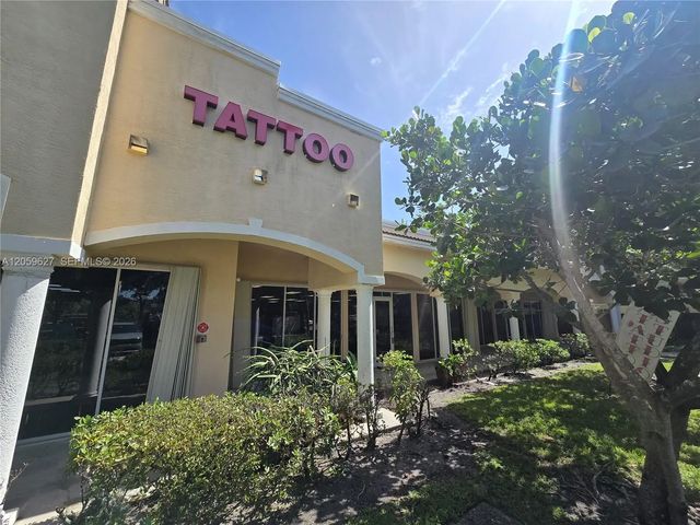 4953 Le Chalet Boulevard, Boynton Beach