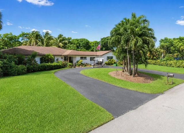 4580 Glenwood Drive, Coconut Creek