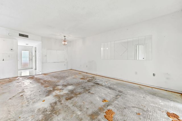 3 of 19 - 3091 E Sunrise Lakes Drive #302, Sunrise, FL