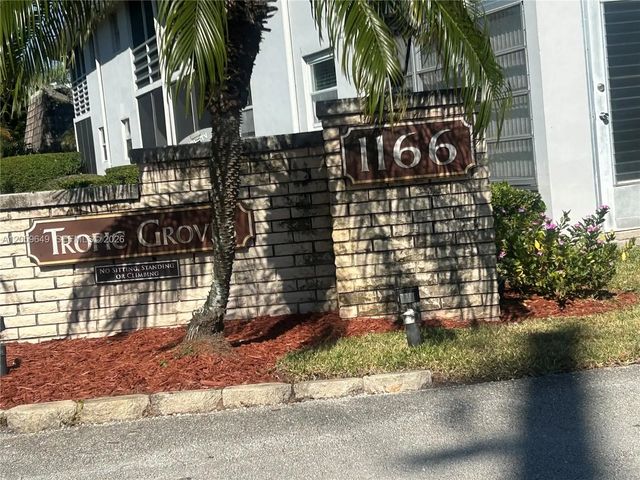 1166 6th Avenue #6d, Vero Beach