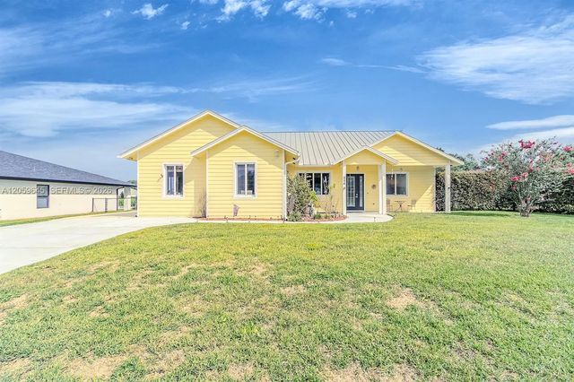 374 Parker Street Ne, Lake Placid
