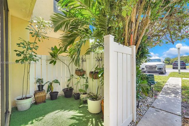 3 of 37 - 2811 Sw 87th Terrace #1201, Davie, FL