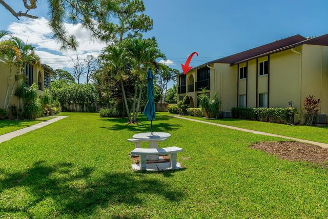 4 of 30 - 318 Pine Ridge Circle #c-2, Greenacres, FL