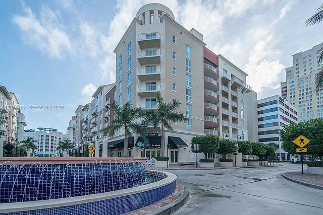 7280 Sw 89th Street #d502, Miami