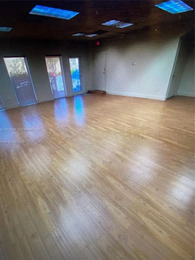 3705 Nw 115th Avenue #4, Doral