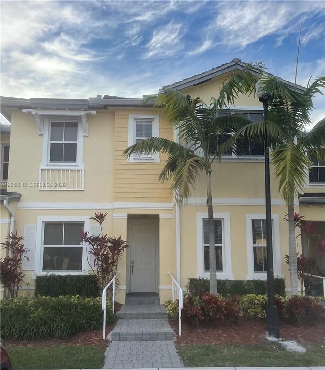 132 Se 28th Place #4, Homestead