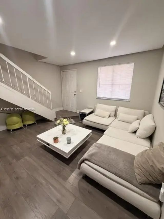 2 of 9 - 1809 Sw 107th Avenue #2707, Miami, FL