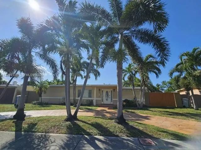 1732 Ne 50th Street, Pompano Beach