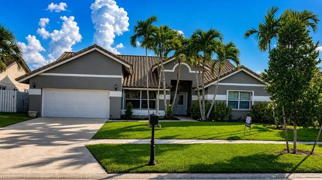 16320 Nw 9th Drive, Pembroke Pines