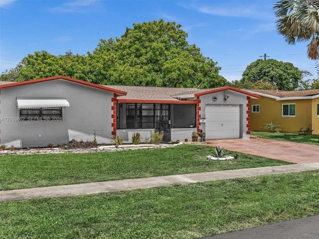 2 of 52 - 2671 Nw 44th Terrace, Lauderhill, FL