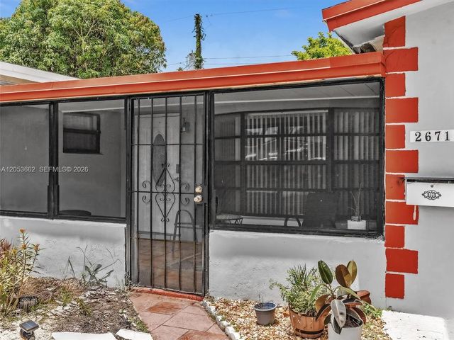 5 of 52 - 2671 Nw 44th Terrace, Lauderhill, FL