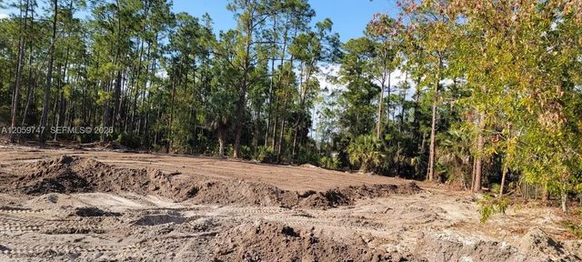 4 of 5 - 1305 E 11 Street, Lehigh Acres, FL