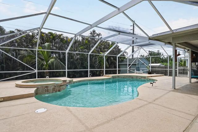 5 of 36 - 3005 Se Wake Road, Port St. Lucie, FL