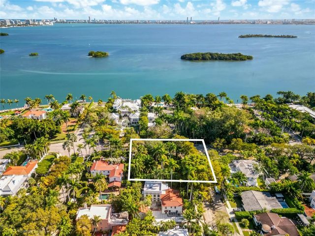2 of 5 - 5810 N Bayshore Drive, Miami, FL