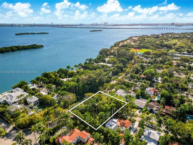5 of 5 - 5810 N Bayshore Drive, Miami, FL