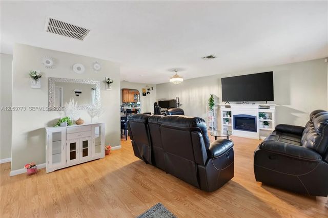 5511 Barnstead Circle, Greenacres