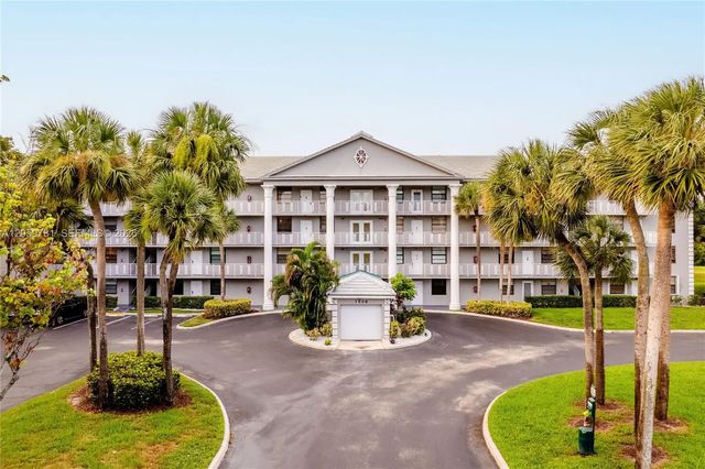 1508 S Whitehall #206, Davie