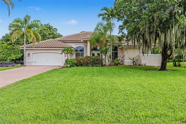 9825 Hindel Court, Boynton Beach