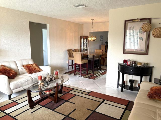 2 of 14 - 5403 Nw 27th Way, Fort Lauderdale, FL