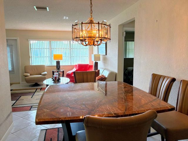 4 of 14 - 5403 Nw 27th Way, Fort Lauderdale, FL