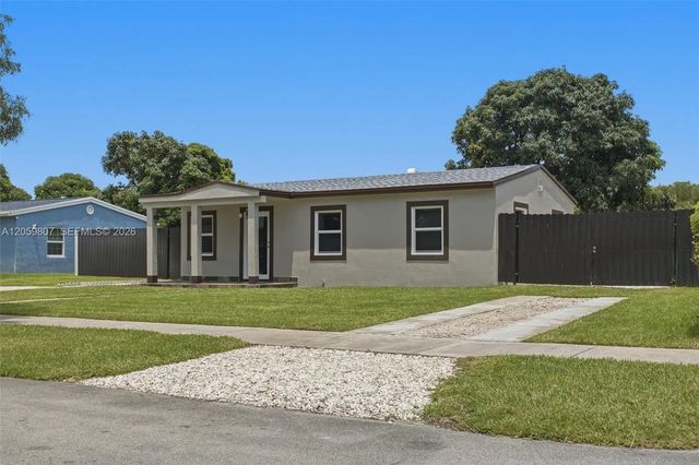 16031 Nw 18th Avenue, Miami Gardens