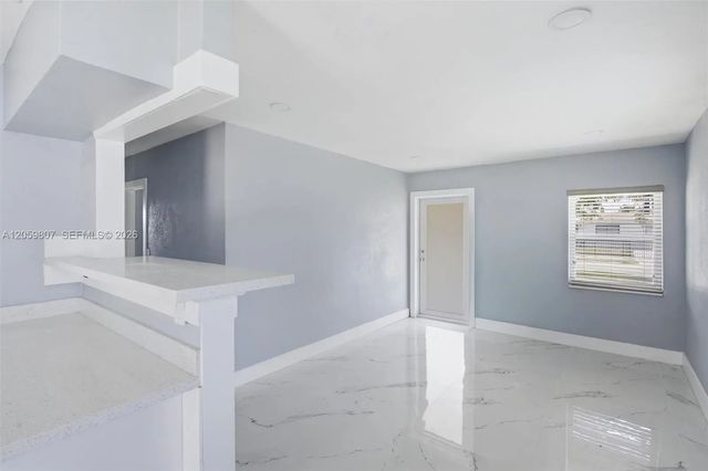 5 of 28 - 16031 Nw 18th Avenue, Miami Gardens, FL