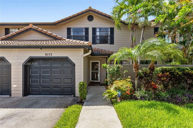 9153 Vineyard Lake Drive, Plantation